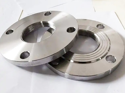 Threaded flange